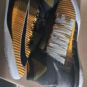 Nike mercurial superfly X próximo indoor
